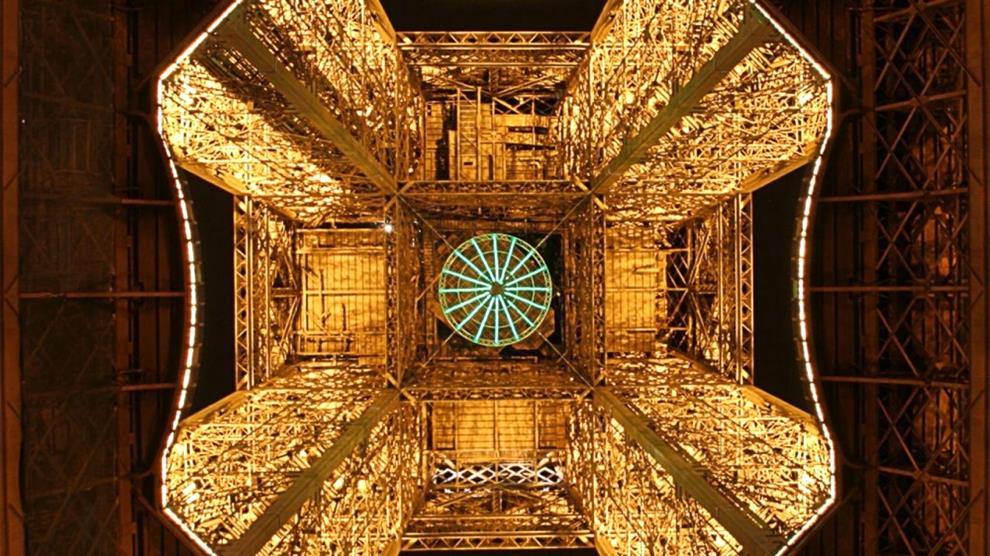 Eiffel Tower from the bottom