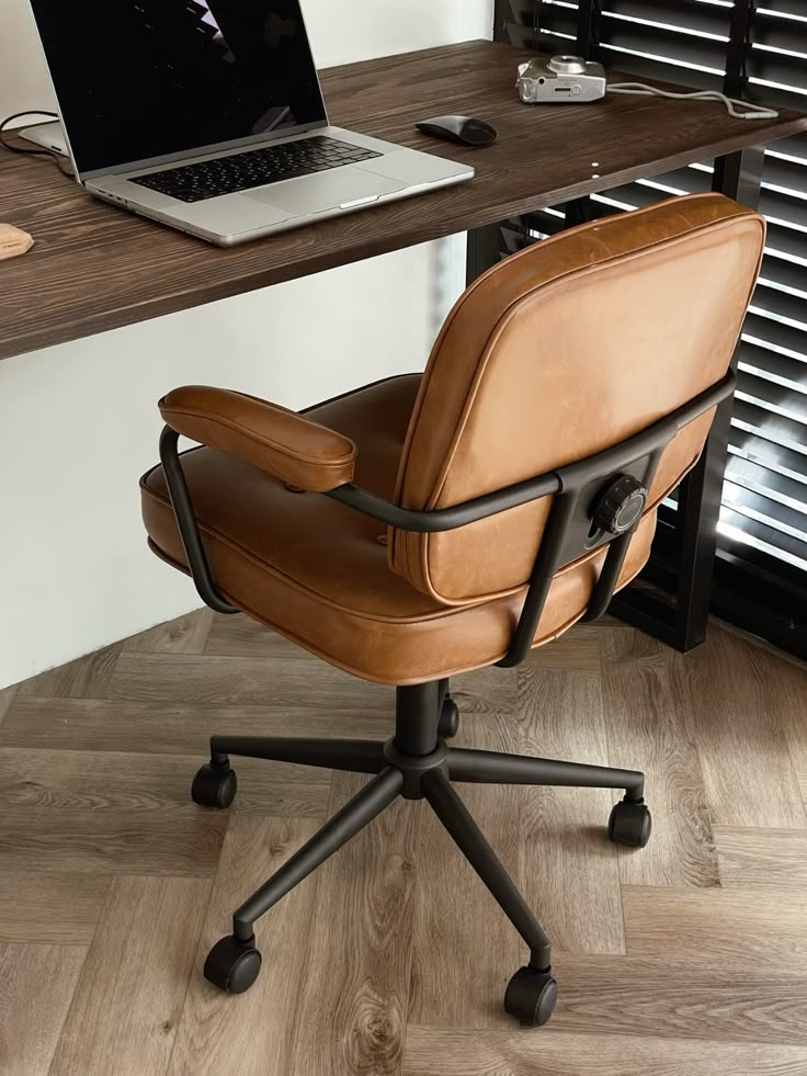 Стильный рабочий стул | Sky Rye Design