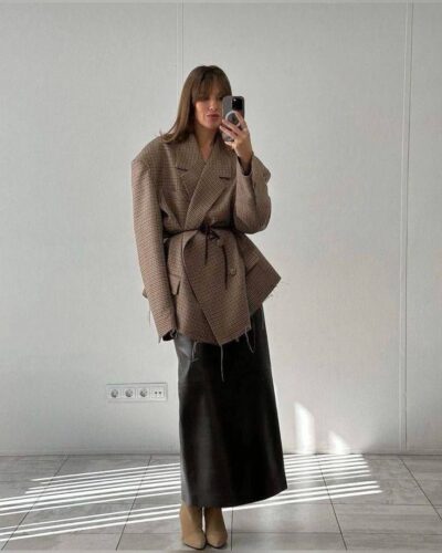 The Ultimate Elegance Guide to Wearing Oversized Clothes