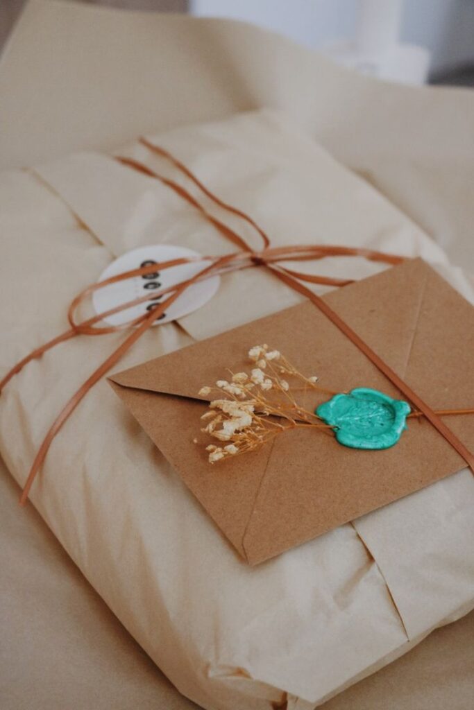 Eco-Conscious Packaging_ Sustainable Fashion with Fiamma Studio🌱 | Sky Rye Design
