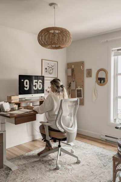 How to Set Up a Home Office: Cozy Remote Work Guide
