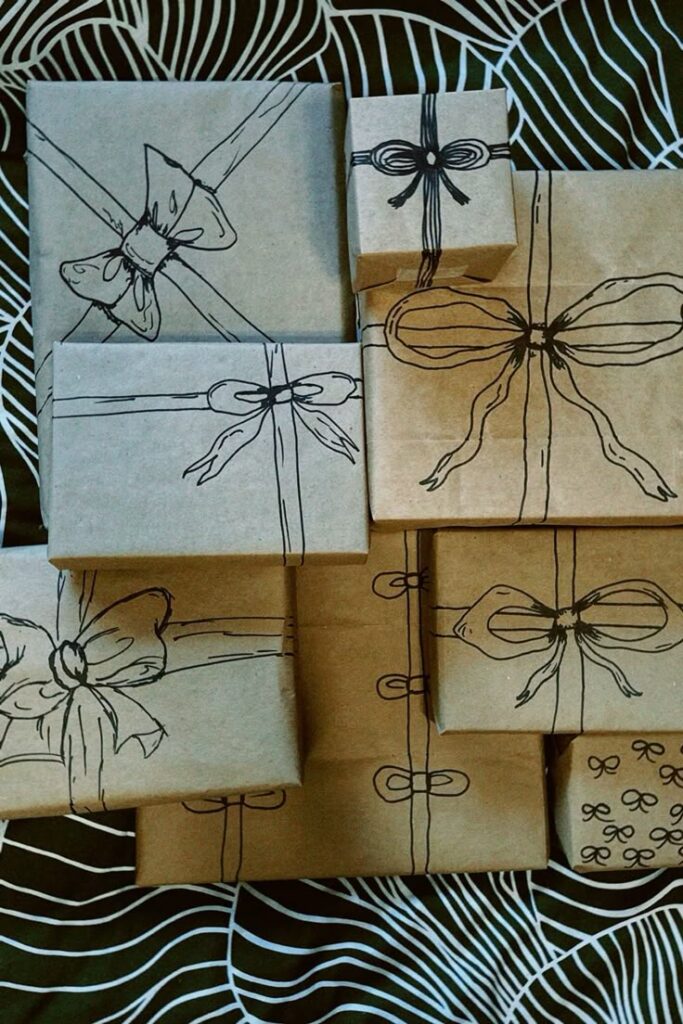 Brown paper-wrapped gifts with hand-drawn bows, arranged in a grid on a patterned background.