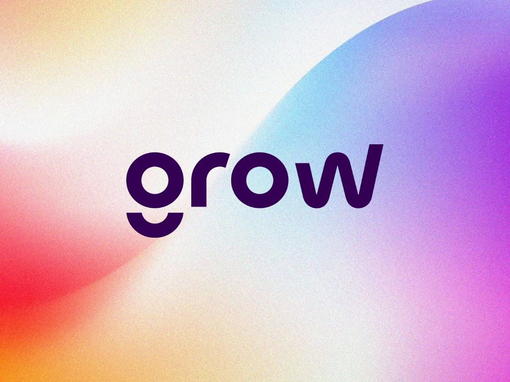 Grow text on colorful gradient background symbolizing development and innovation.