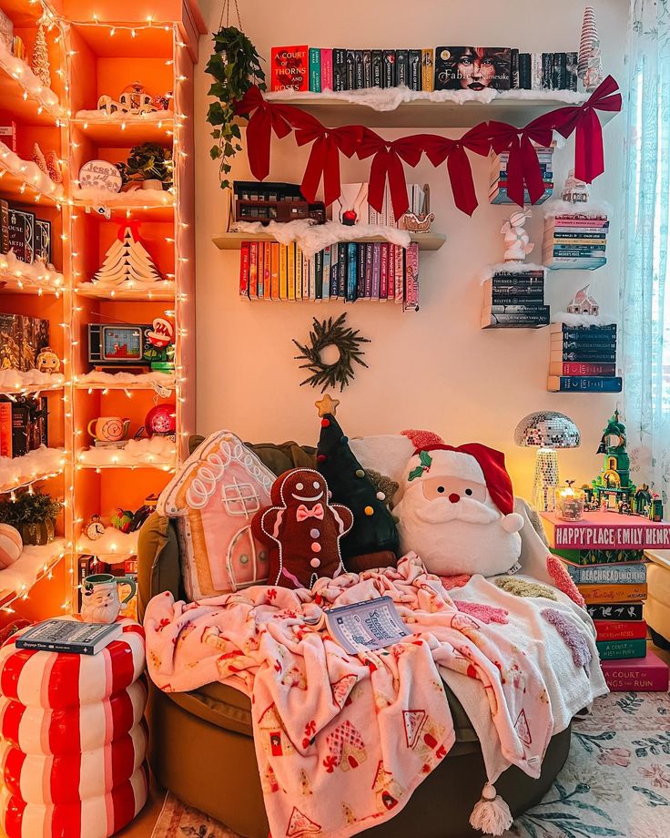 happy friday before christmas 🎄🎀🎅🏻✨ this Cozy Christmas-themed reading nook with lit bookshelves, festive pillows, and holiday decor. | Sky Rye Design Cozy Christmas-themed reading nook with lit bookshelves, festive pillows, and holiday decor.