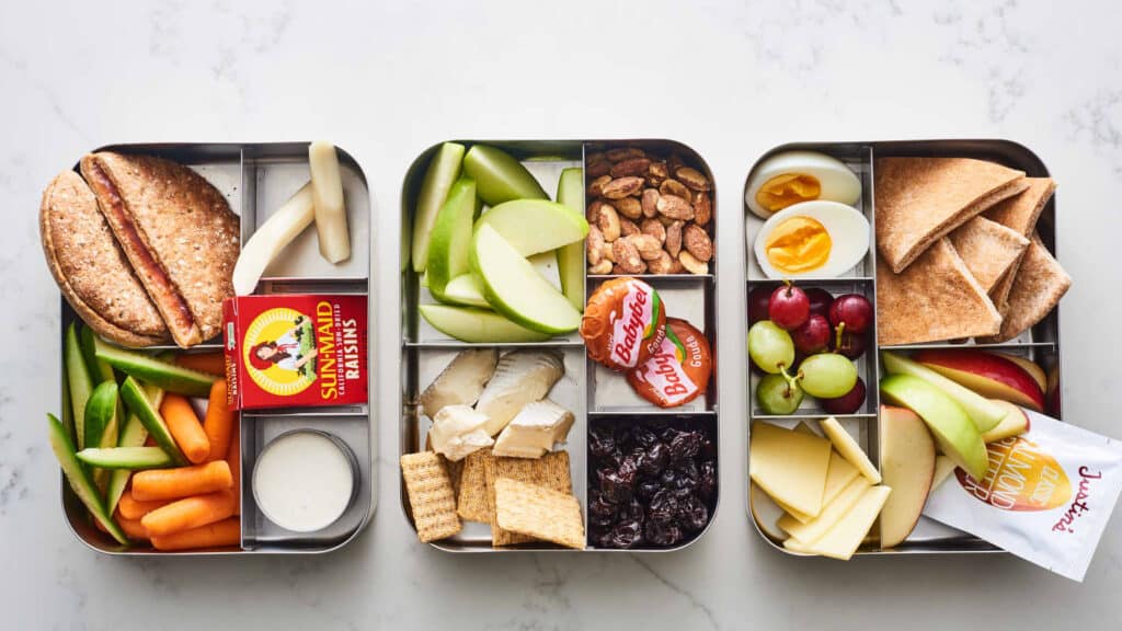 k_Photo_Series_2019-08-snapshot-cooking-lunch-snack-box_Snapshot-Lunch-Snack-Box-Roundup_073 Healthy lunch boxes with fruits, veggies, cheese, nuts, and snacks. Perfect for balanced, nutritious meals on the go. | Sky Rye Design Healthy lunch boxes with fruits, veggies, cheese, nuts, and snacks. Perfect for balanced, nutritious meals on the go.
