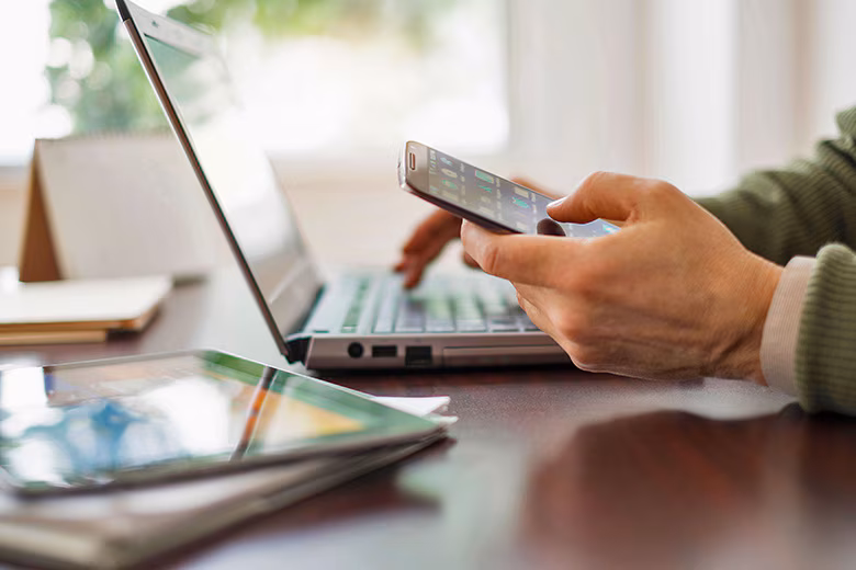 override-business-international-and-foreign-exchange-risk-management-1 | Sky Rye Design