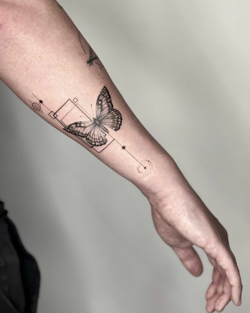 f17f7ffb023ff2b2eac9081fe15e120b Geometric butterfly tattoo on forearm with line and dot detailing, minimalist design. | Sky Rye Design Geometric butterfly tattoo on forearm with line and dot detailing, minimalist design.