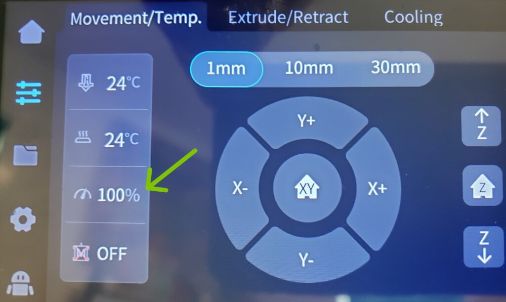 3D printer control screen displaying temperature, speed, and movement settings. Arrow highlights 100% print speed option.