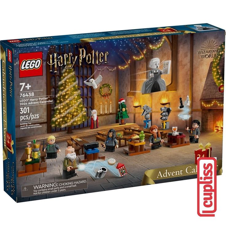 LEGO Harry Potter 2024 Advent Calendar featuring mini-figures and festive Hogwarts scene with Christmas decorations. 301 pieces set.