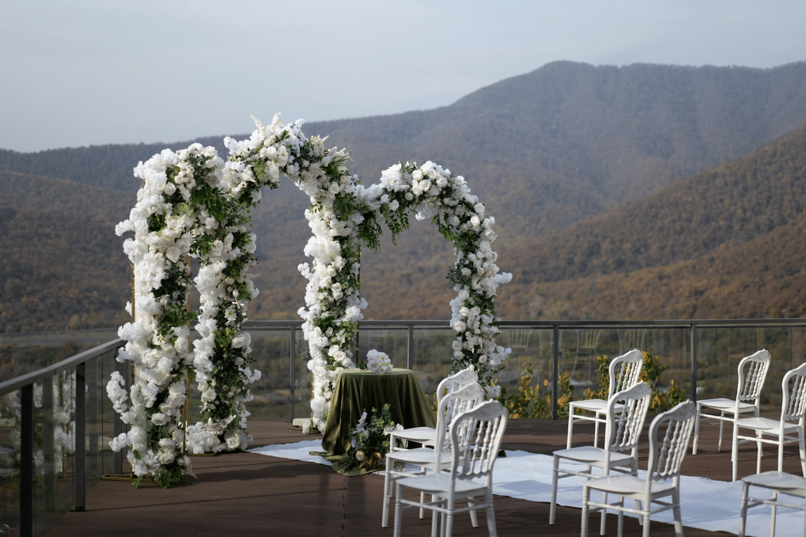 30 Wedding Decor Ideas to Elevate Your Celebration