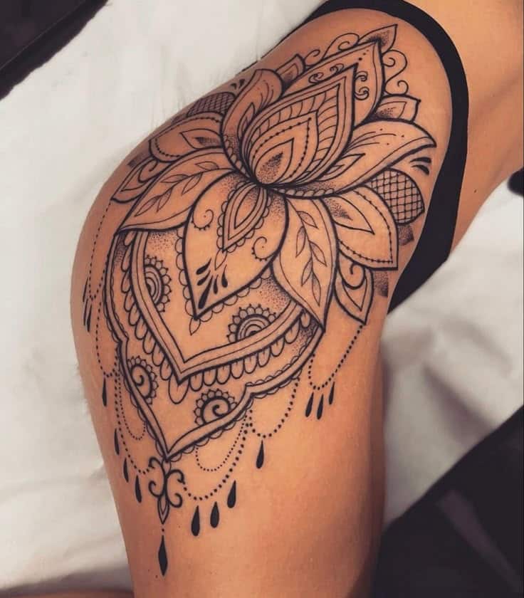 𝒅𝒊𝒊𝒐𝒓𝒂𝒏𝒈𝒆𝒍𝒔 ♥︎ Intricate mandala tattoo on upper thigh, featuring floral and geometric patterns, emphasizing artful design and detailed line work. | Sky Rye Design Intricate mandala tattoo on upper thigh, featuring floral and geometric patterns, emphasizing artful design and detailed line work.